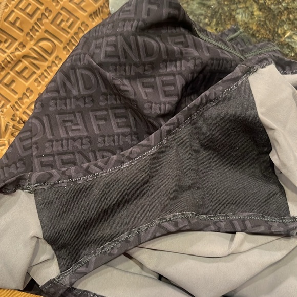Skims Fendi Collab size 3x 2 pair Panties/boy shorts 💜 - nwt Kim kardashian. - Picture 10 of 12